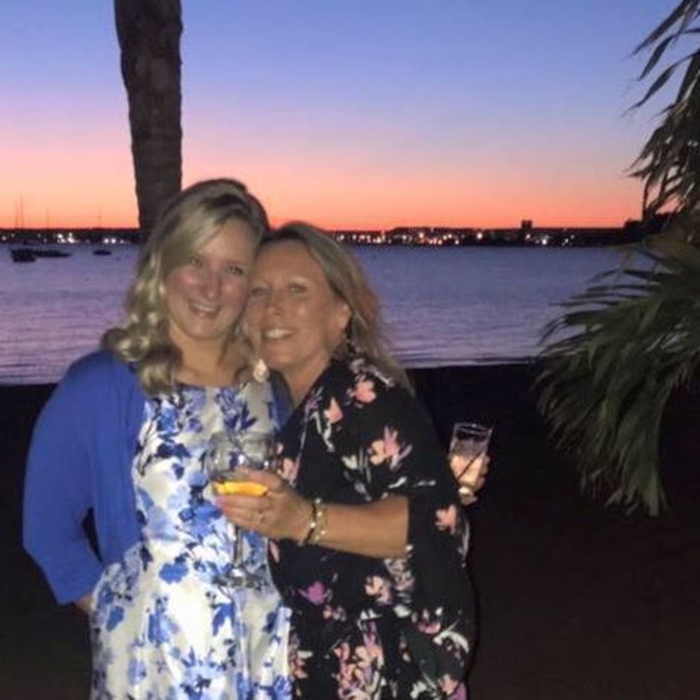 Meet your Posher, Julie